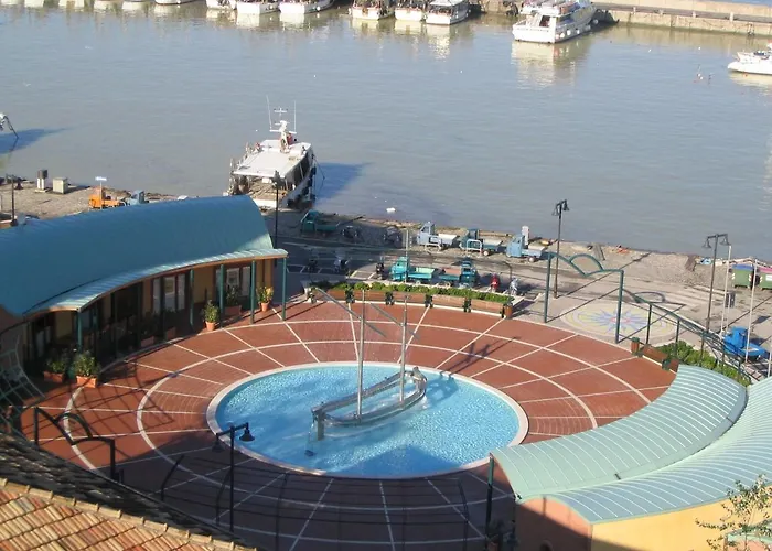 Apart-hotel Darsena 4*